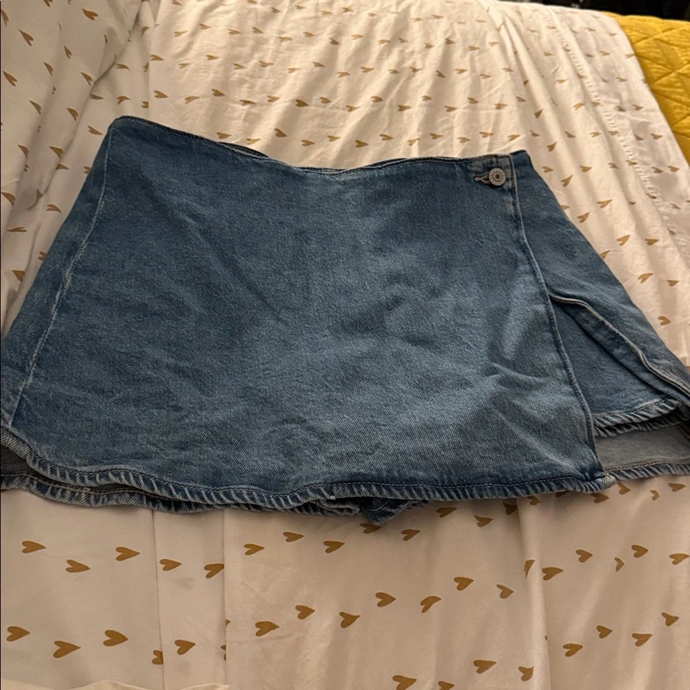 AE High-Waisted Wrap Skort